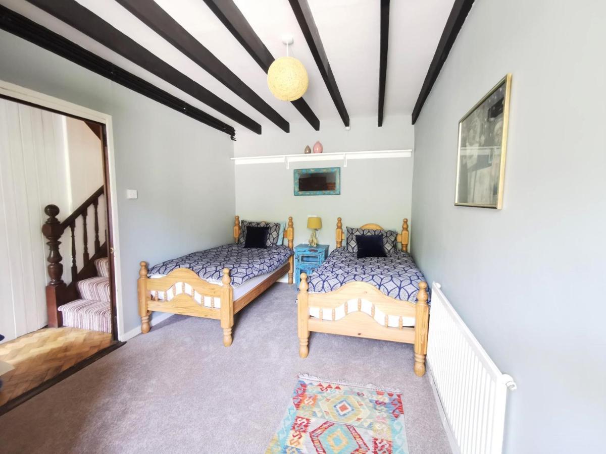 Wellstone Cottages - Jasmine Llanfyrnach 외부 사진