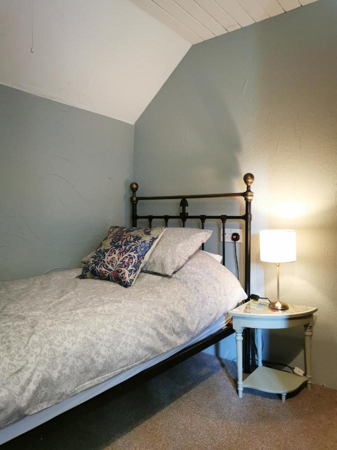 Wellstone Cottages - Jasmine Llanfyrnach 외부 사진